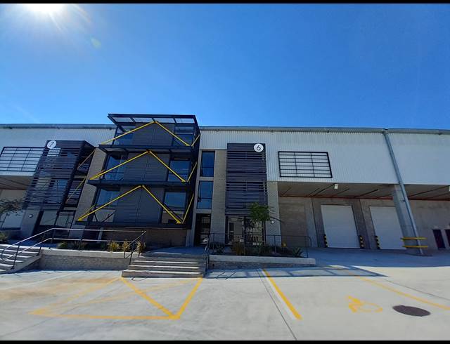 3,273M² FACTORY TO LET IN SACKS CIRCLE INDUSTRIAL